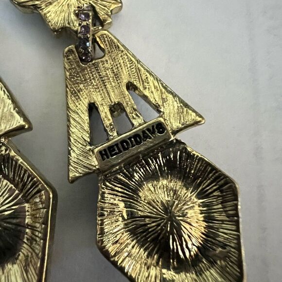 🩵 Heidi DAUS Elegant Gold and Blue Crystal Geometric Earrings 🩵 - Picture 7 of 12